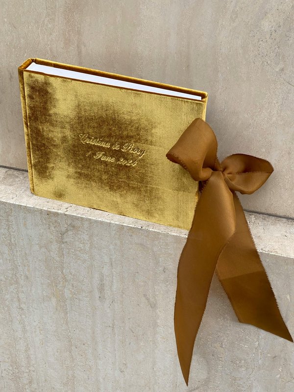 Top 5 idées de livres personnalisés pour un cadeau inoubliable